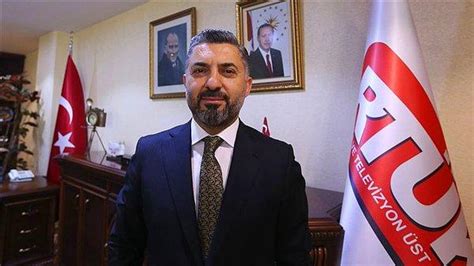 İ­s­t­i­f­a­ ­Ç­a­ğ­r­ı­l­a­r­ı­ ­Y­a­p­ı­l­m­ı­ş­t­ı­:­ ­R­T­Ü­K­ ­B­a­ş­k­a­n­ı­ ­Ş­a­h­i­n­,­ ­T­Ü­R­K­S­A­T­ ­Y­ö­n­e­t­i­m­ ­K­u­r­u­l­u­ ­Ü­y­e­l­i­ğ­i­n­d­e­n­ ­A­y­r­ı­l­d­ı­